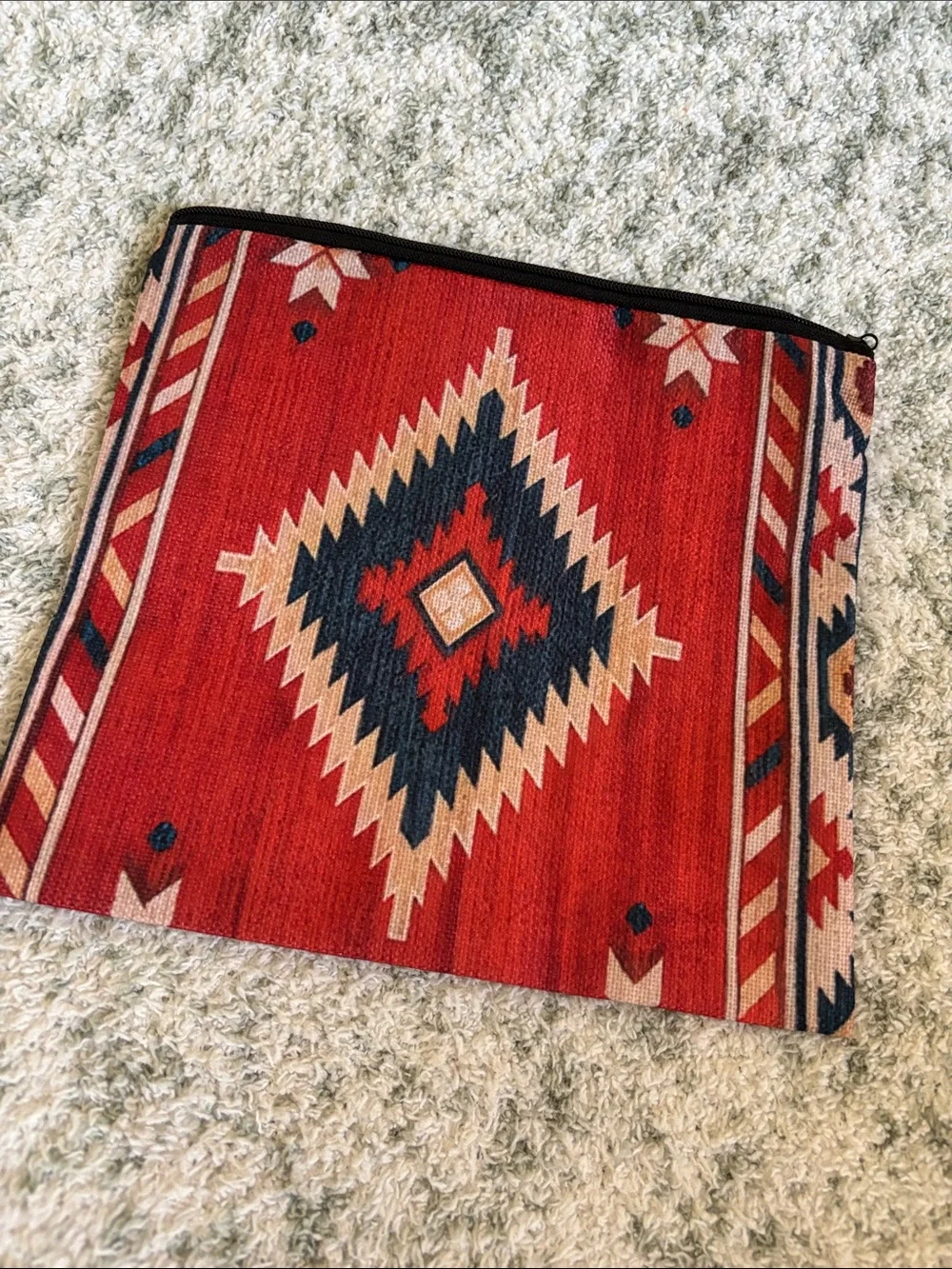 Navaho Santa Fe Stylized Red Geometric Southwestern Travel Bag NWT 8.5x7.75”
